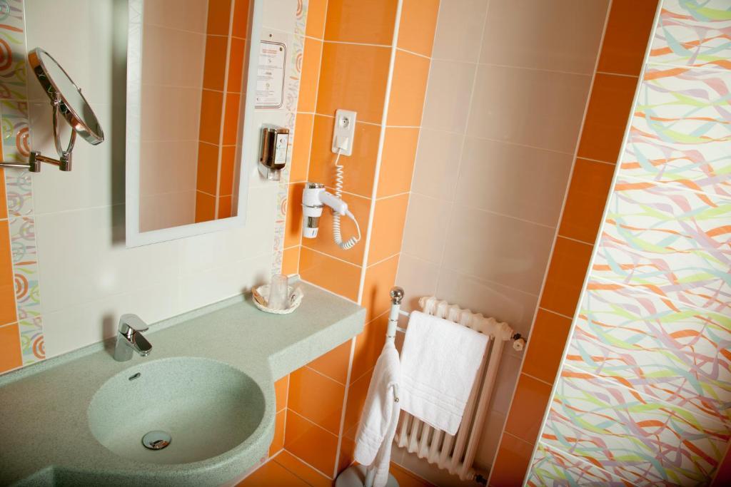 Hotel Bristol Châlons-en-Champagne Rom bilde