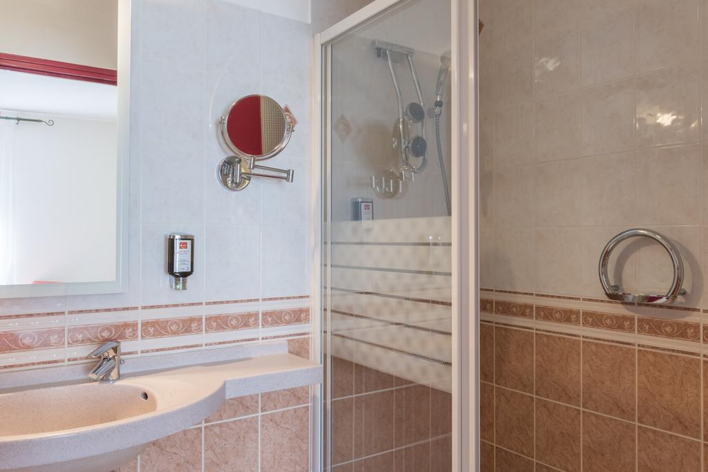 Hotel Bristol Châlons-en-Champagne Eksteriør bilde